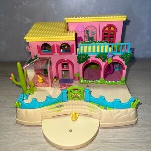 Vintage 2000 Polly Pocket Petland Hacienda Ranch House Playset – Mattel